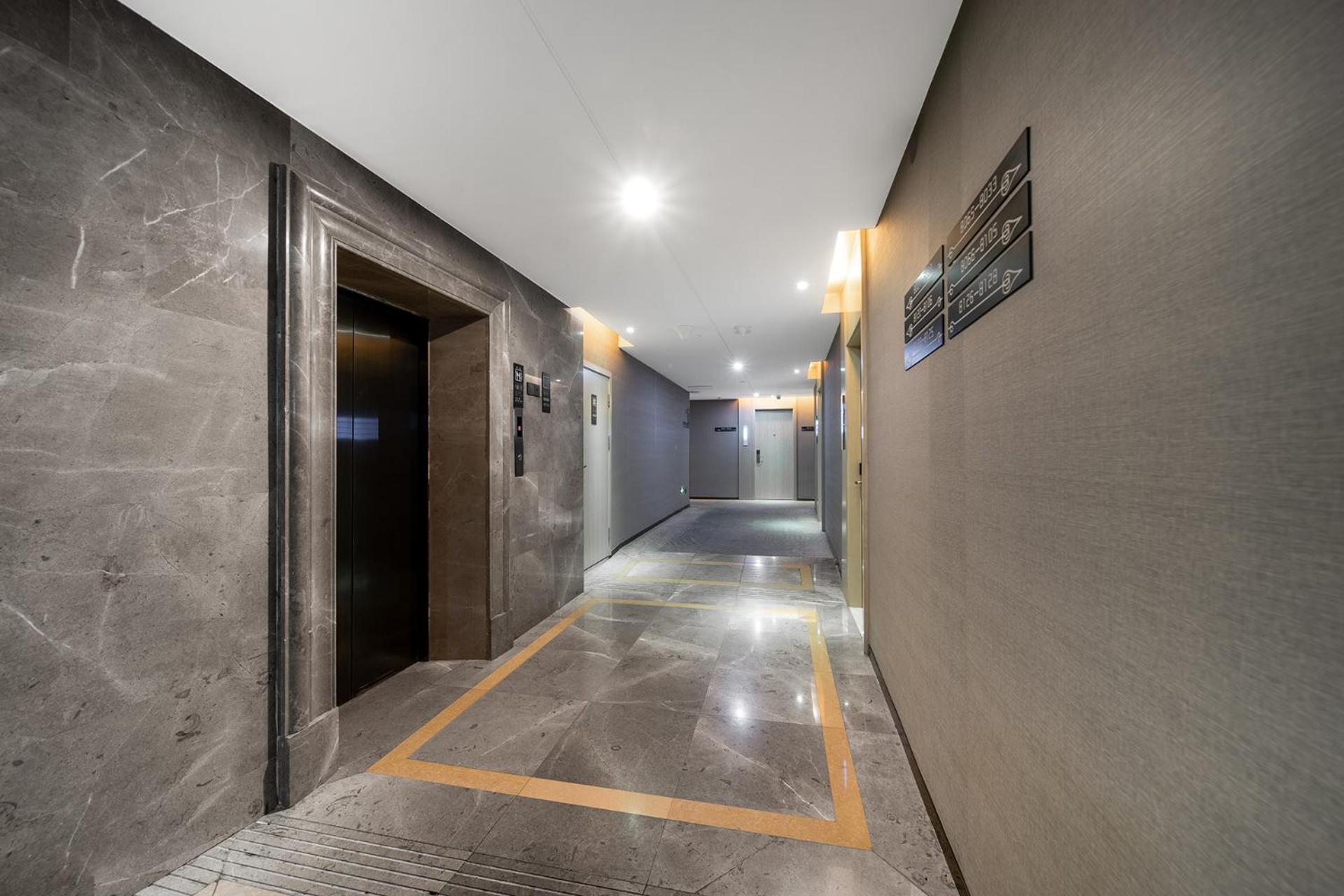 Echarm International Hotel Canton Tower Pazhou Convention And Exhibition Center Lujiang Subway Metro Branch - Free Shuttle Bus To Canton Fair Complex During Canton Fair Period Zewnętrze zdjęcie